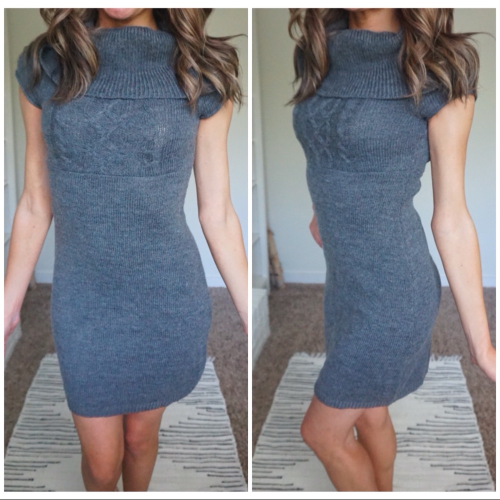 Mudd size small juniors cable knit cowl neck dress